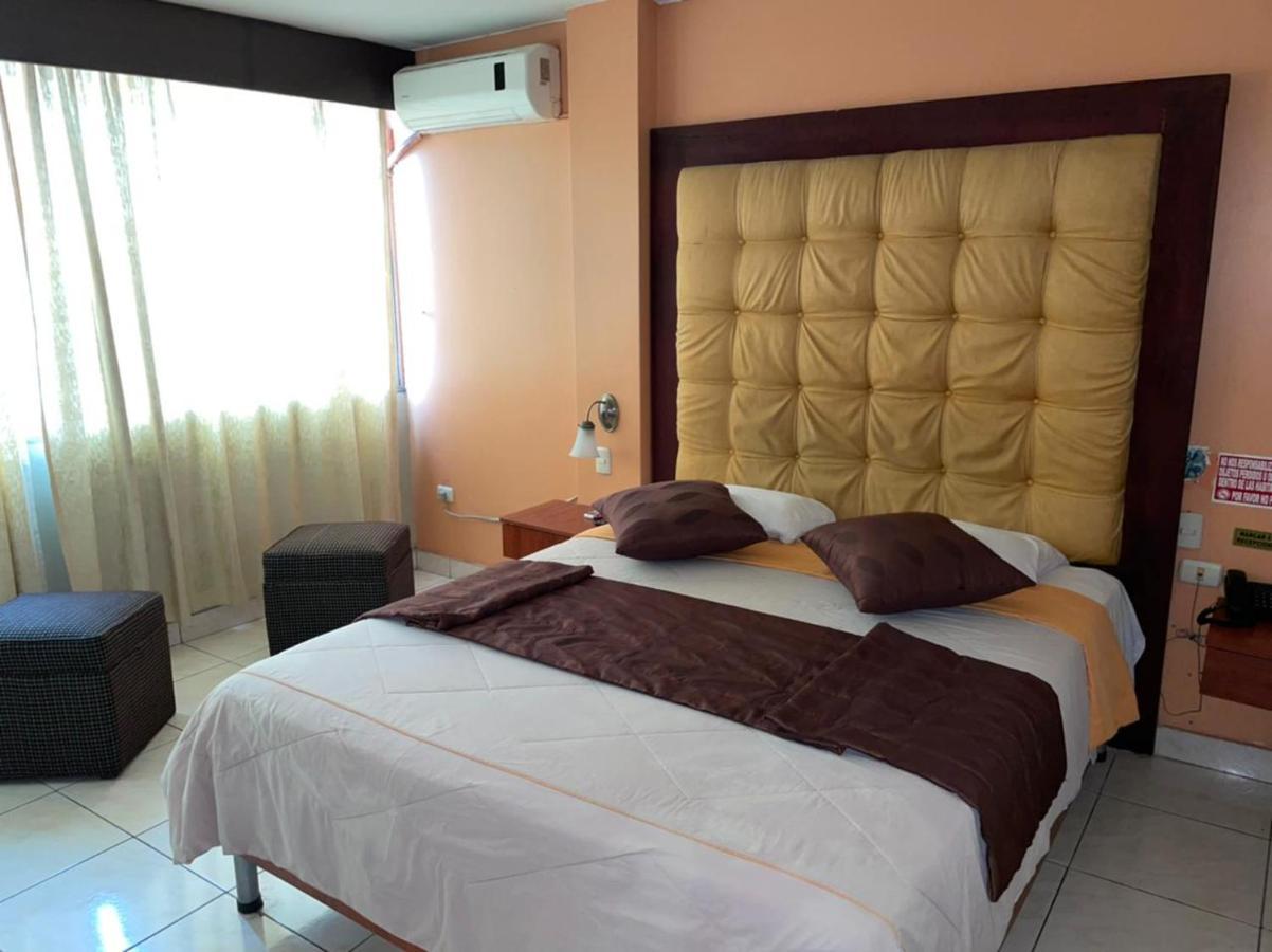 Tropical Inn Hotel กวายากิล ภายนอก รูปภาพ